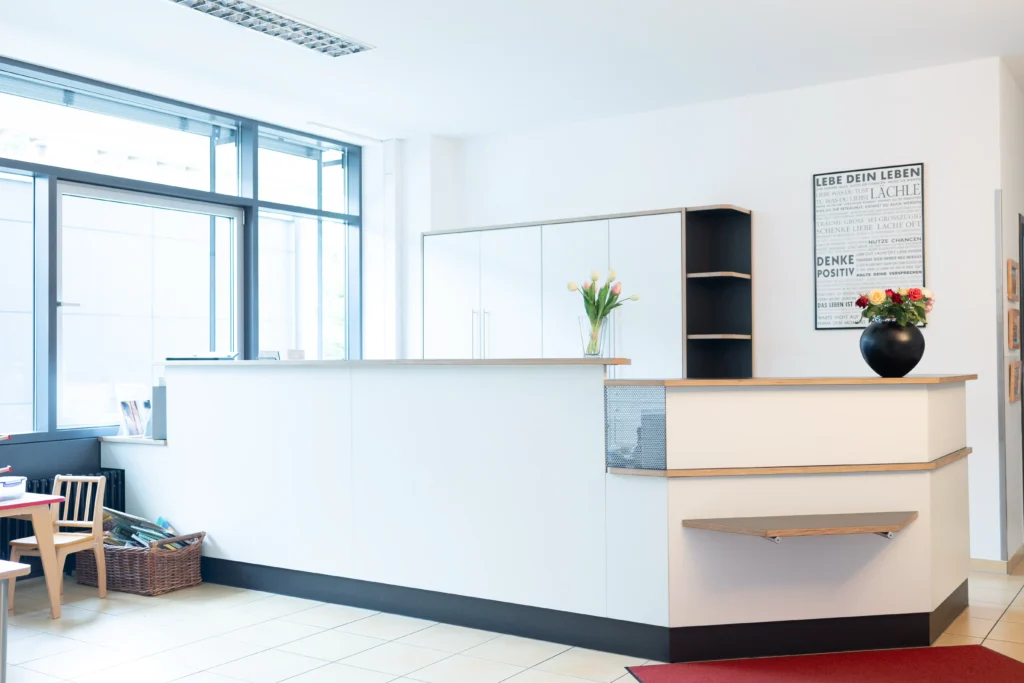 Empfang der Praxis für ERgo- und Physiotherapie Glas, Steglich, Löffelberger in Rosenheim